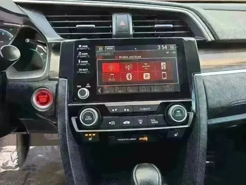 2021 Honda Civic 10th Gen - Image 11 of 12