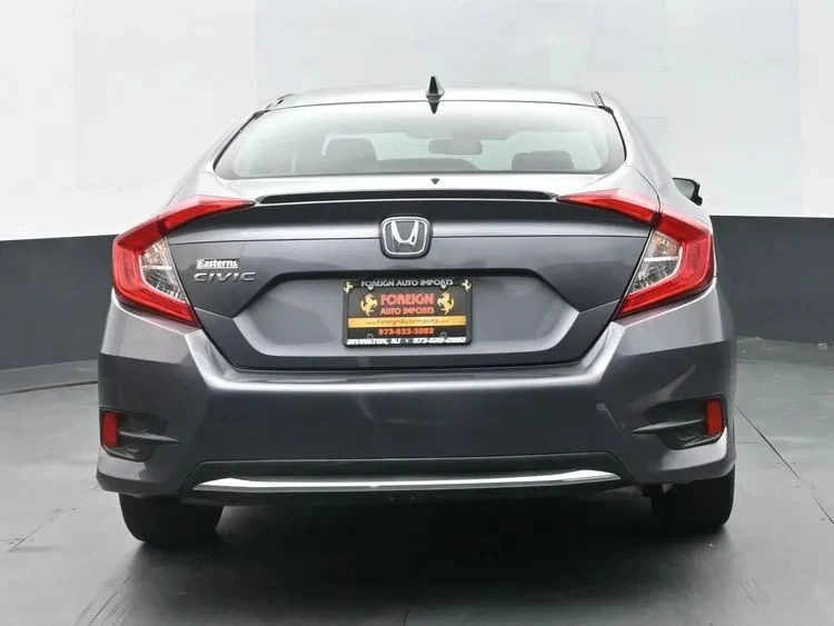 2021 Honda Civic 10th Gen - Image 8 of 12