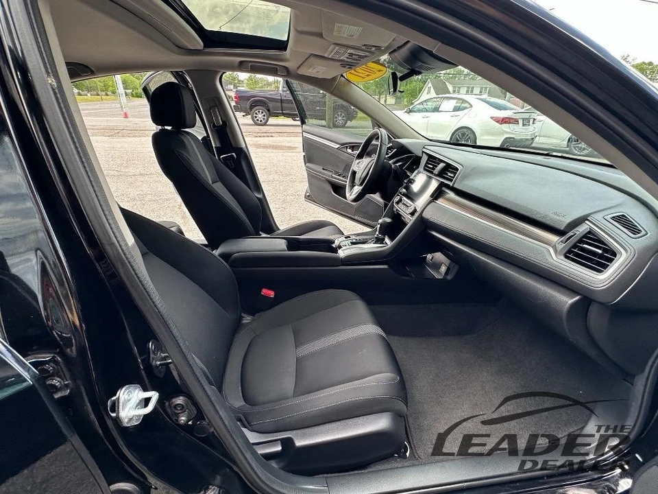 2021 Honda Civic 10th Gen - Image 10 of 17