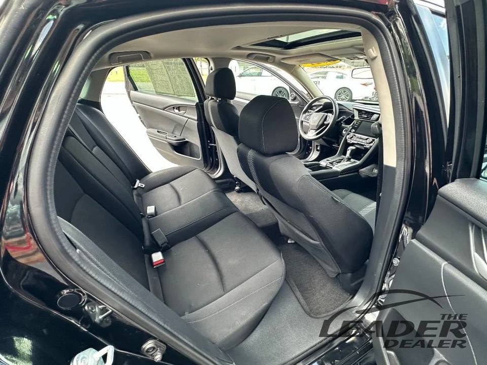 2021 Honda Civic 10th Gen - Image 9 of 17