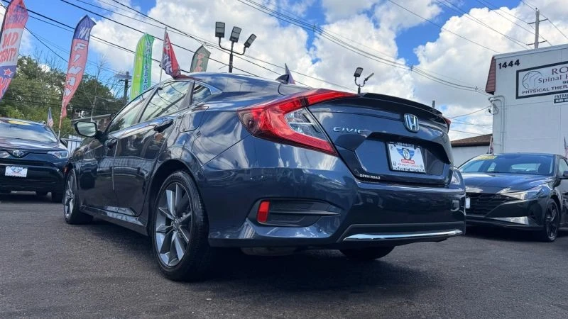 2021 Honda Civic 10th Gen - Image 8 of 12