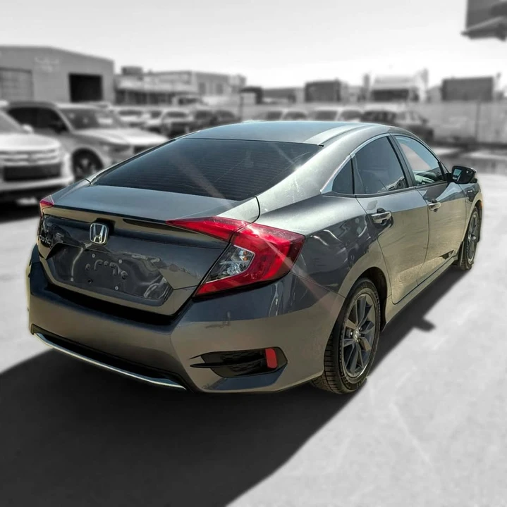 2021 Honda Civic 10th Gen - Image 6 of 18