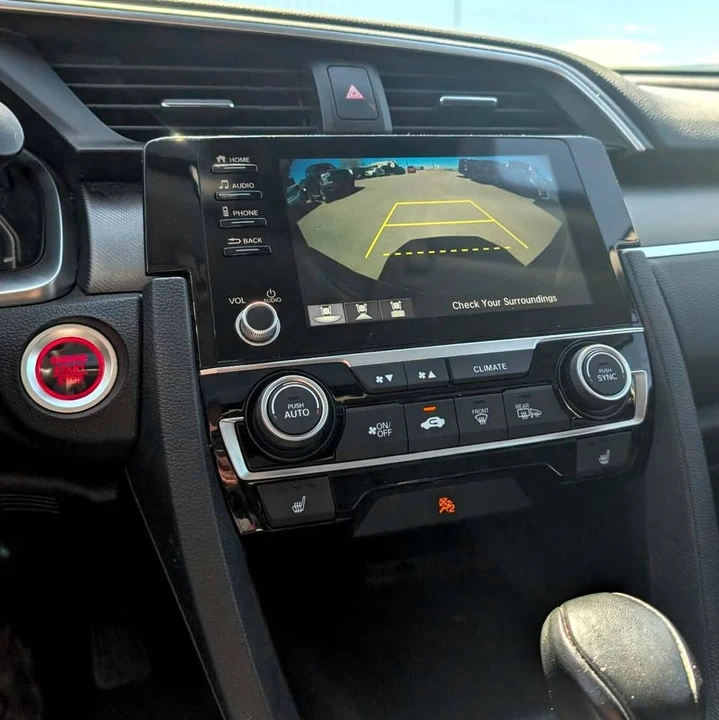 2021 Honda Civic 10th Gen - Image 13 of 18