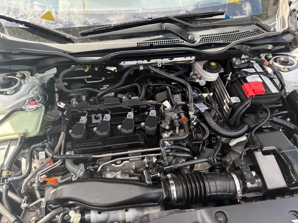 2021 Honda Civic 10th Gen - Image 12 of 13