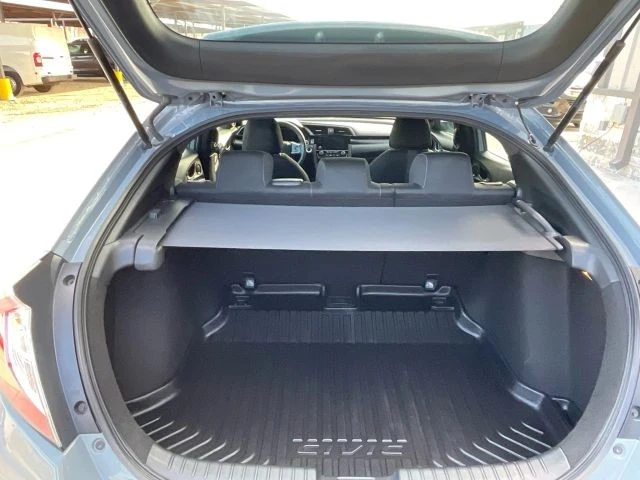 2021 Honda Civic 10th Gen - Image 15 of 21