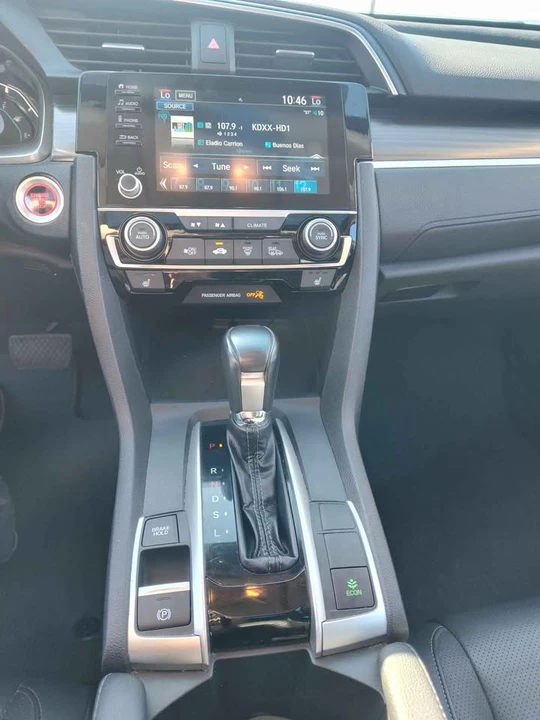 2021 Honda Civic 10th Gen - Image 8 of 11