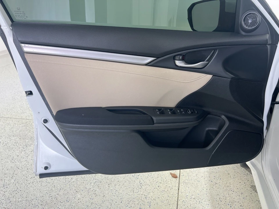 2021 Honda Civic 10th Gen - Image 20 of 21