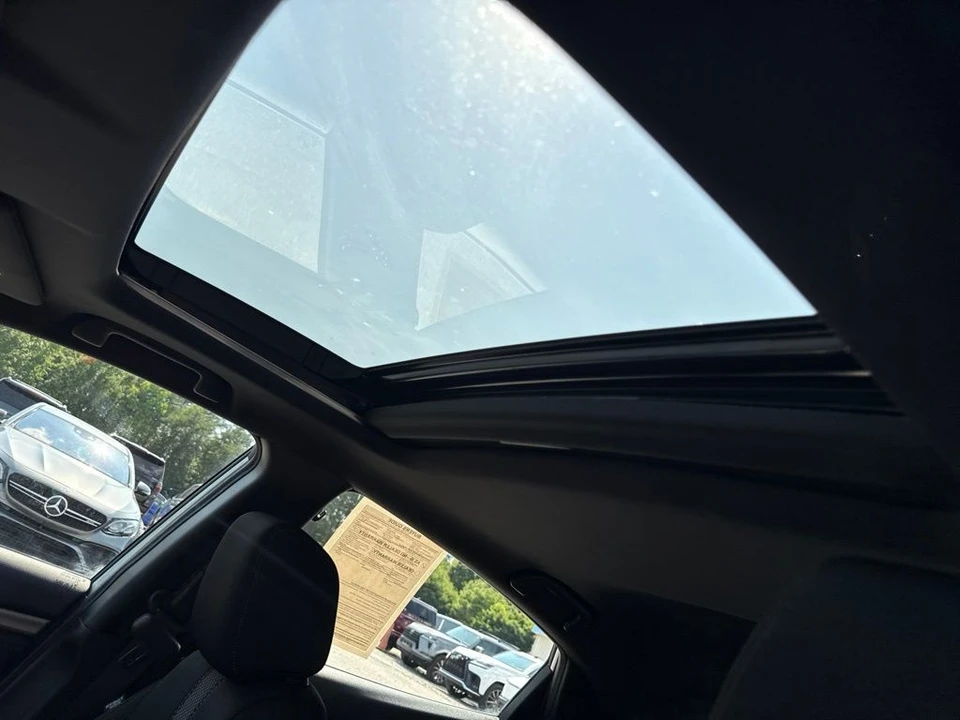 2021 Honda Civic 10th Gen - Image 4 of 7