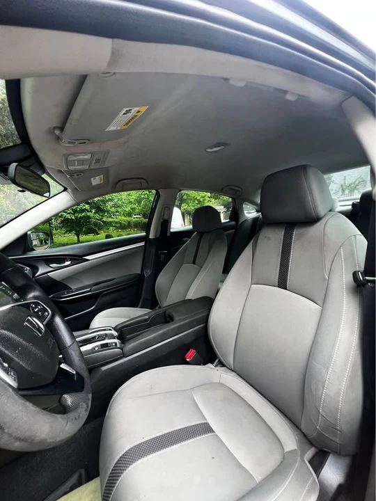 2021 Honda Civic 10th Gen - Image 6 of 12