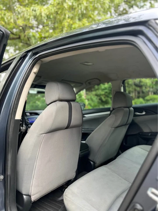 2021 Honda Civic 10th Gen - Image 4 of 12
