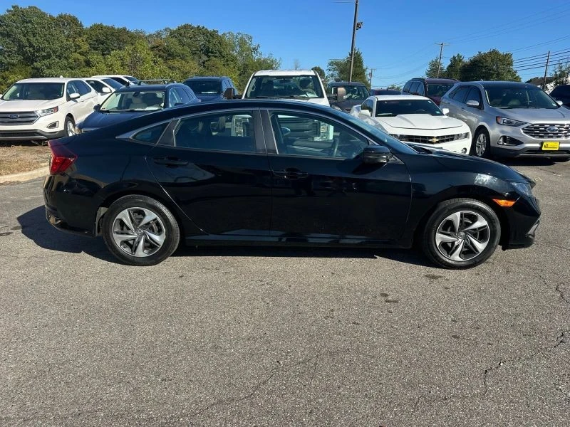 2021 Honda Civic 10th Gen - Image 7 of 12