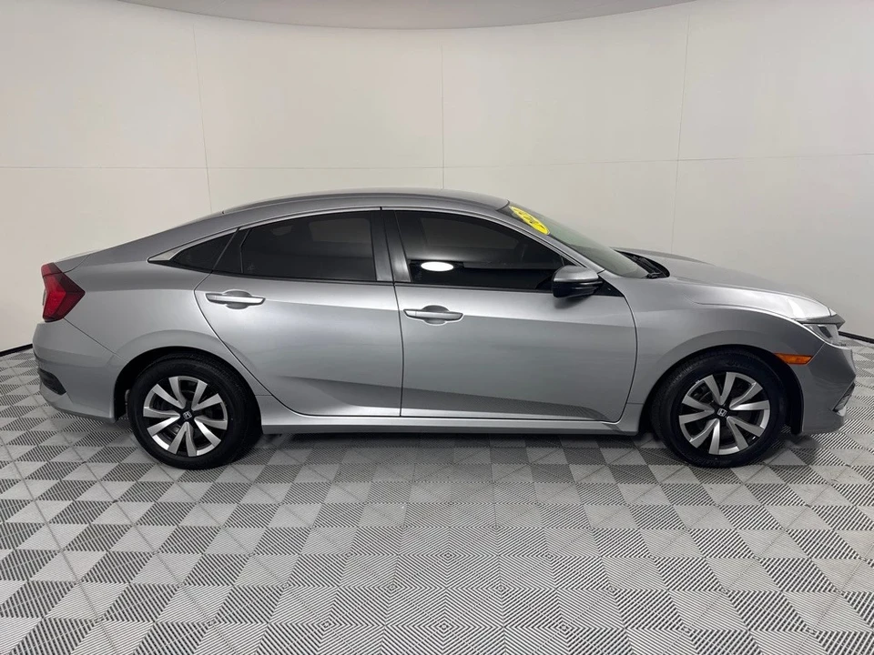 2021 Honda Civic 10th Gen - Image 4 of 12
