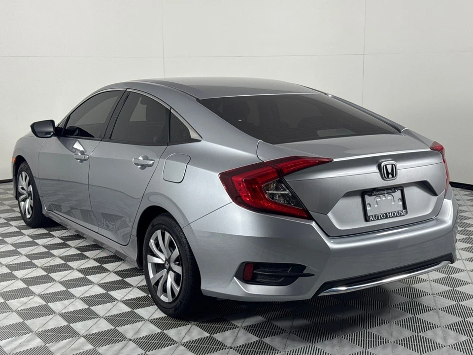 2021 Honda Civic 10th Gen - Image 7 of 12
