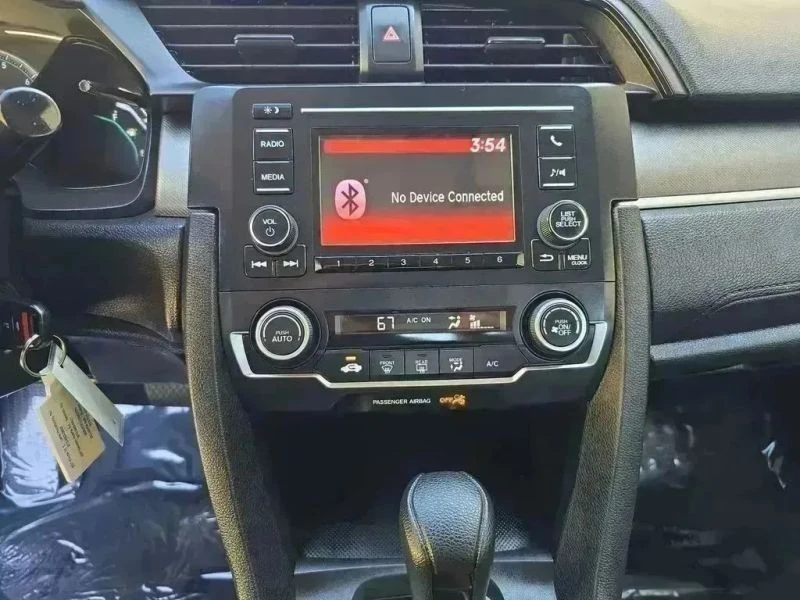 2021 Honda Civic 10th Gen - Image 11 of 12