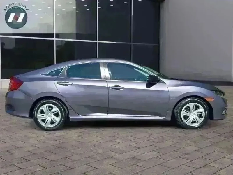2021 Honda Civic 10th Gen - Image 6 of 12