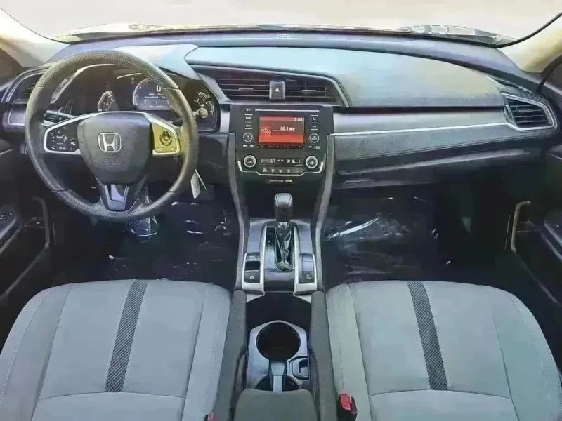 2021 Honda Civic 10th Gen - Image 10 of 12