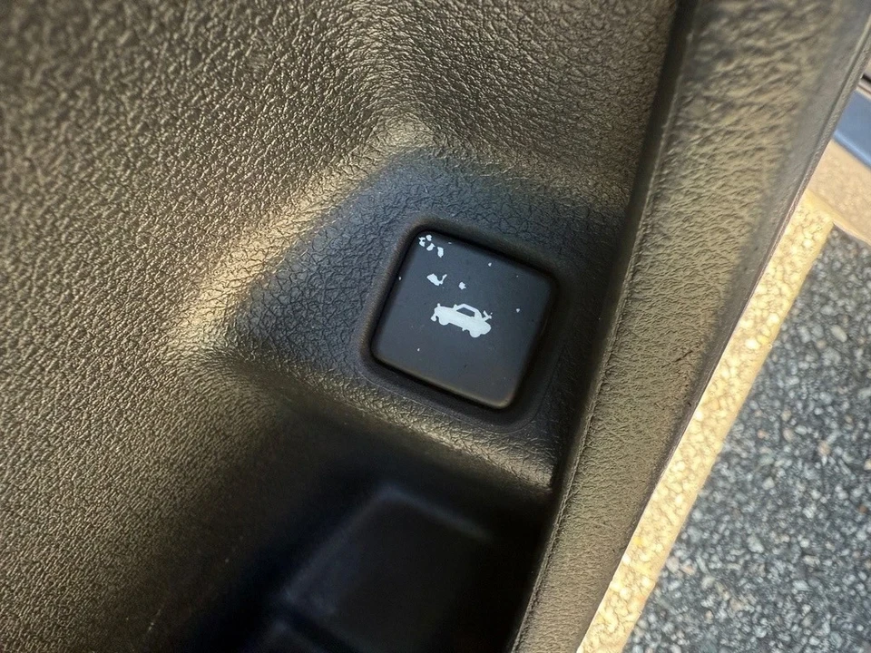 2021 Honda Civic 10th Gen - Image 13 of 21