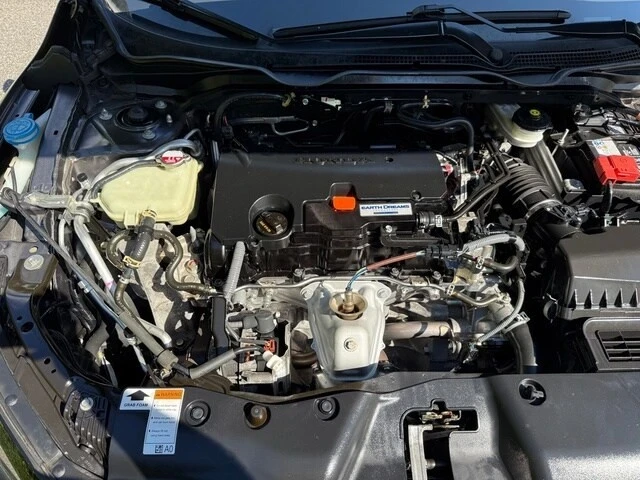 2021 Honda Civic 10th Gen - Image 9 of 12