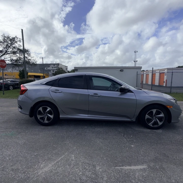 2021 Honda Civic 10th Gen - Image 3 of 14