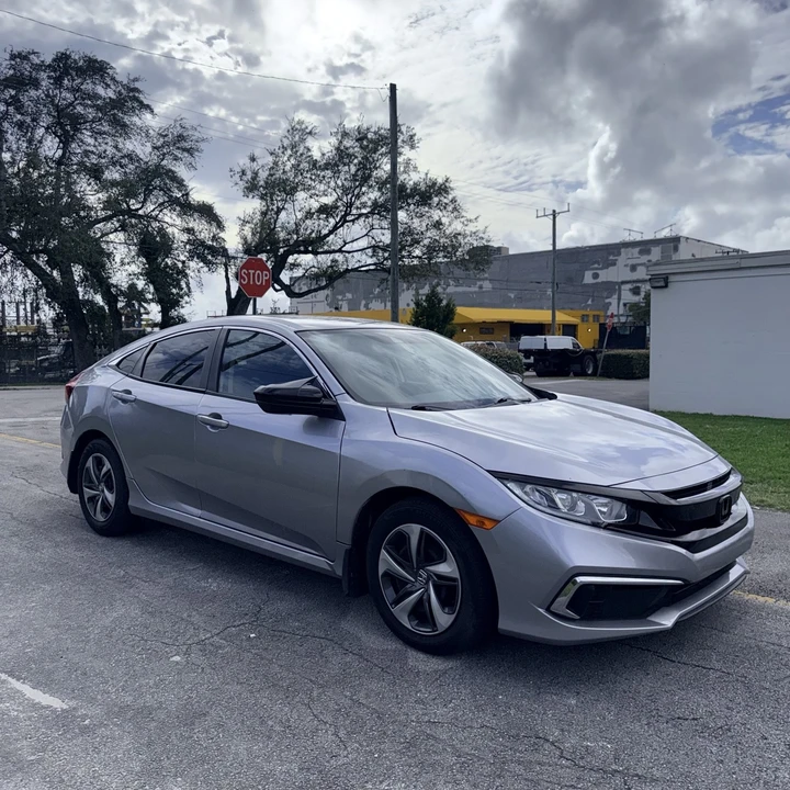 2021 Honda Civic 10th Gen - Image 2 of 14