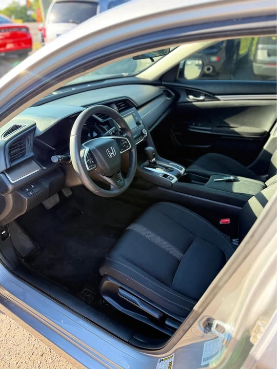 2021 Honda Civic 10th Gen - Image 7 of 15