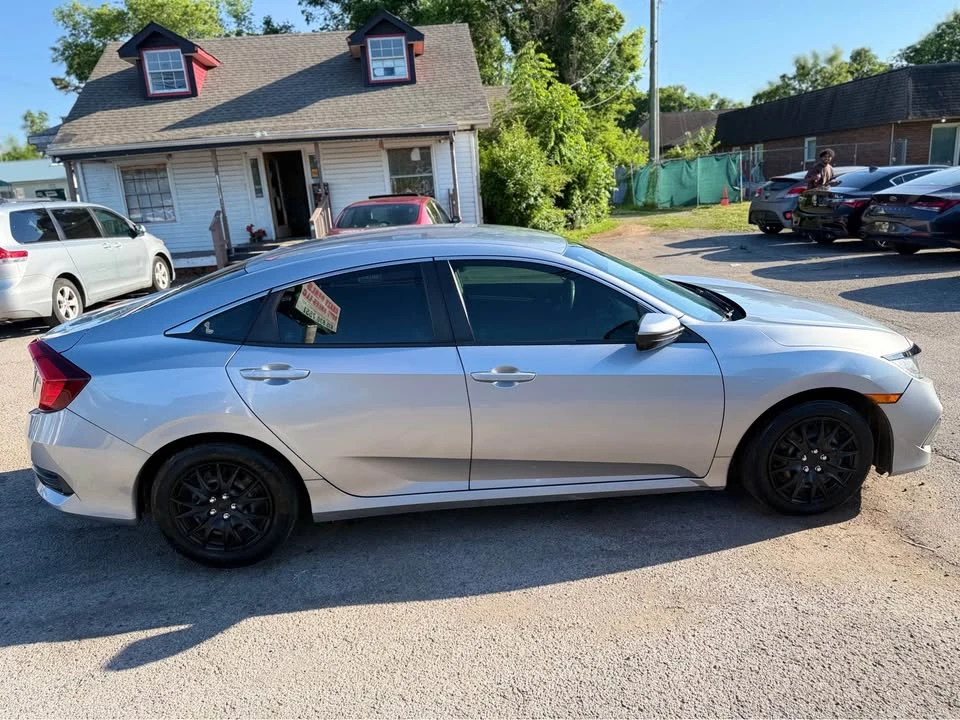 2021 Honda Civic 10th Gen - Image 3 of 15