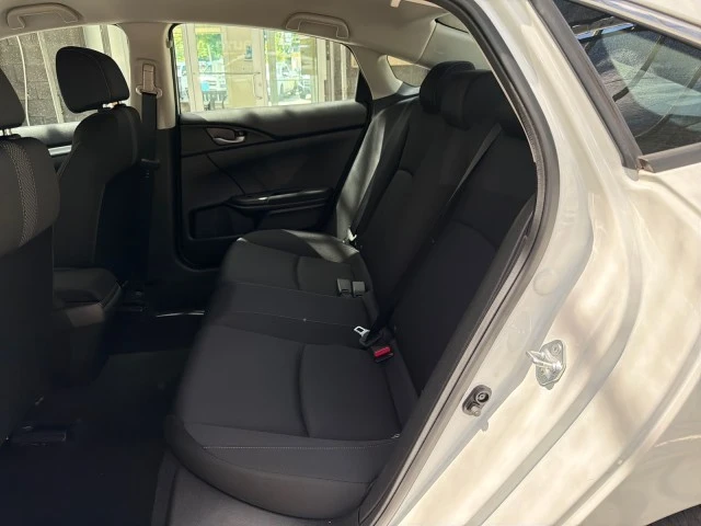 2021 Honda Civic 10th Gen - Image 24 of 31