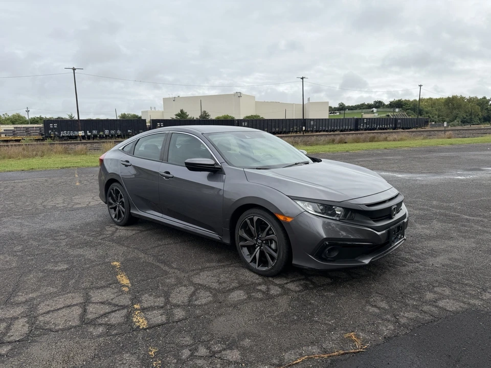 2021 Honda Civic 10th Gen - Image 5 of 24