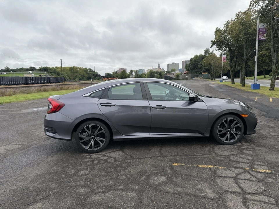 2021 Honda Civic 10th Gen - Image 4 of 24