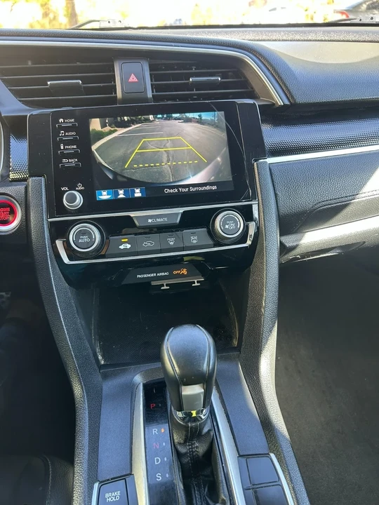 2021 Honda Civic 10th Gen - Image 12 of 18