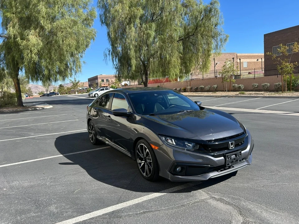 2021 Honda Civic 10th Gen - Image 3 of 18