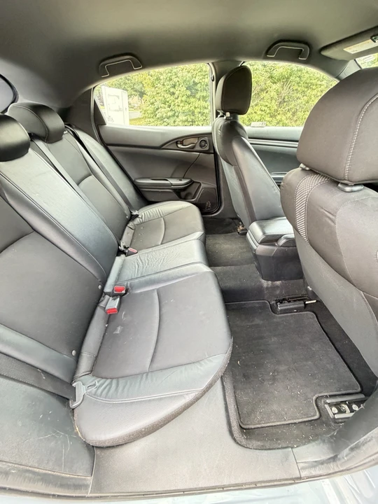 2021 Honda Civic 10th Gen - Image 14 of 21