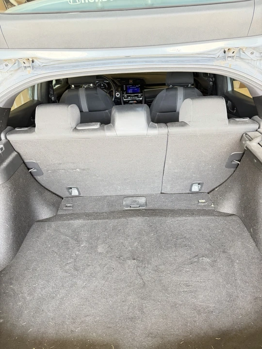 2021 Honda Civic 10th Gen - Image 18 of 21