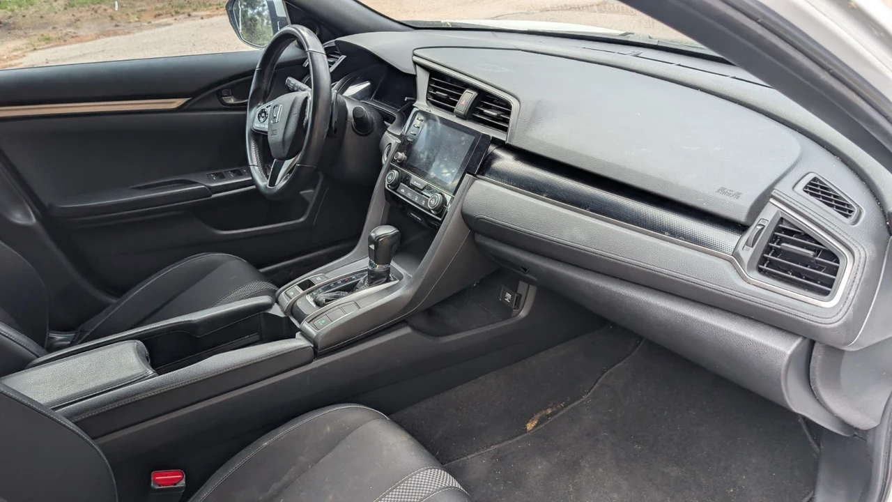 2021 Honda Civic 10th Gen - Image 4 of 15