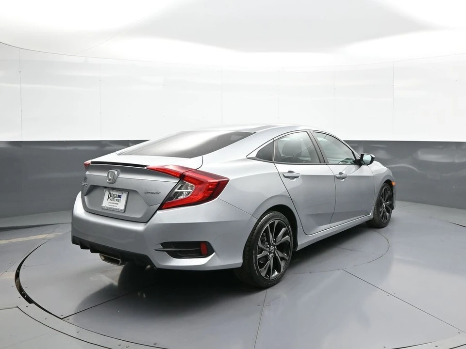 2021 Honda Civic 10th Gen - Image 6 of 21