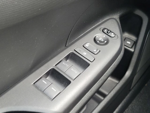 2021 Honda Civic 10th Gen - Image 16 of 27