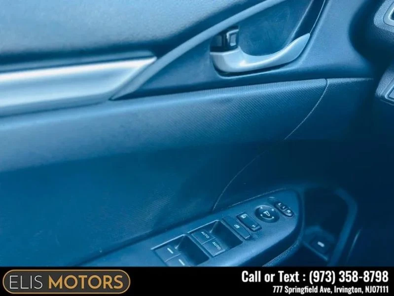 2021 Honda Civic 10th Gen - Image 10 of 12
