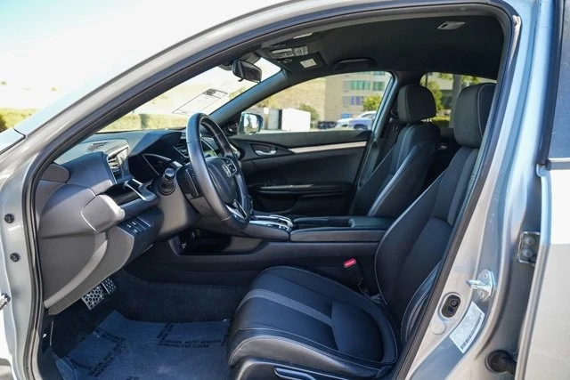 2021 Honda Civic 10th Gen - Image 17 of 31