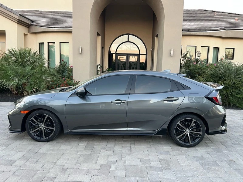 2021 Honda Civic 10th Gen - Image 6 of 18