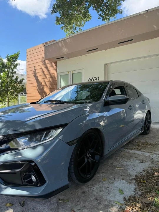 2021 Honda Civic 10th Gen - Image 2 of 7