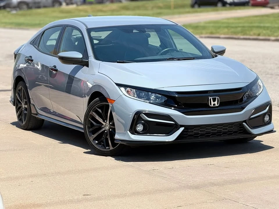 2021 Honda Civic 10th Gen - Image 8 of 20