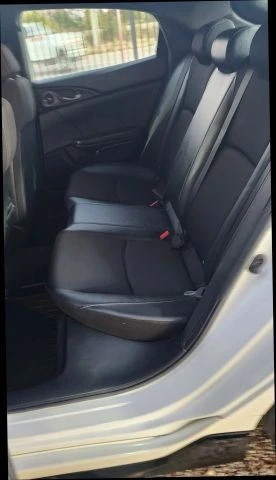 2021 Honda Civic 10th Gen - Image 19 of 21