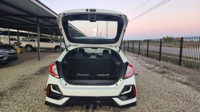 2021 Honda Civic 10th Gen - Image 16 of 21