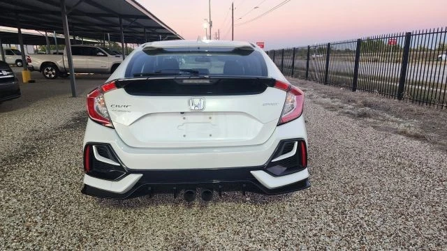 2021 Honda Civic 10th Gen - Image 8 of 21