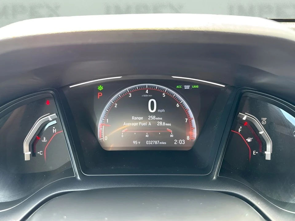 2021 Honda Civic 10th Gen - Image 19 of 31