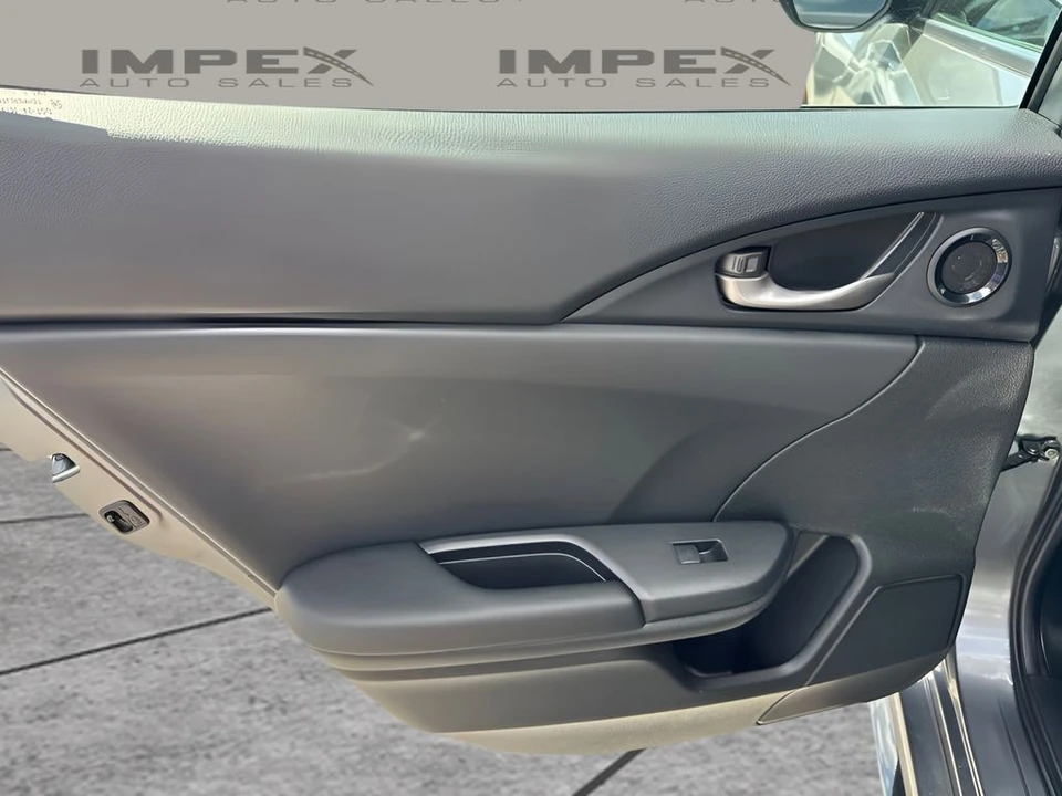 2021 Honda Civic 10th Gen - Image 23 of 31