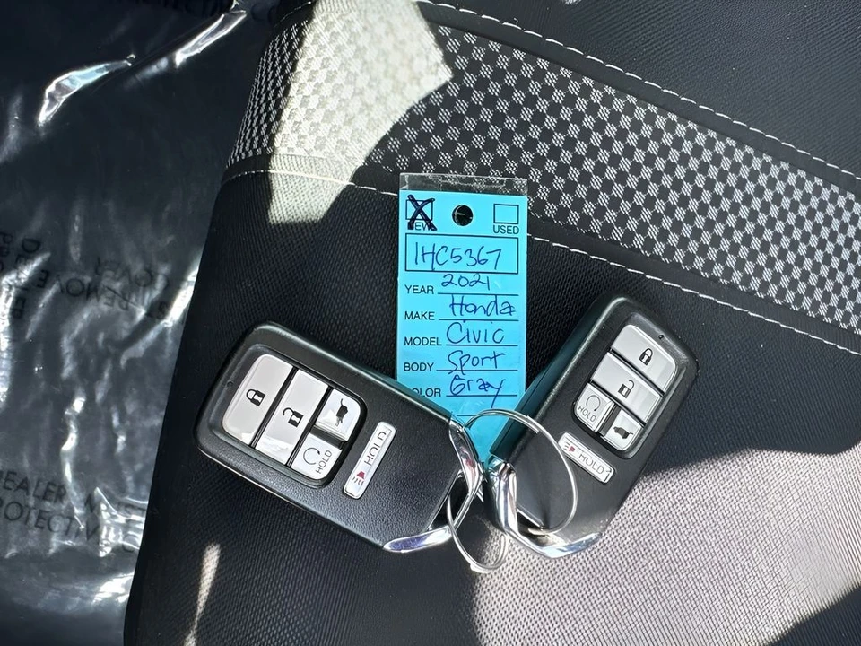 2021 Honda Civic 10th Gen - Image 27 of 31