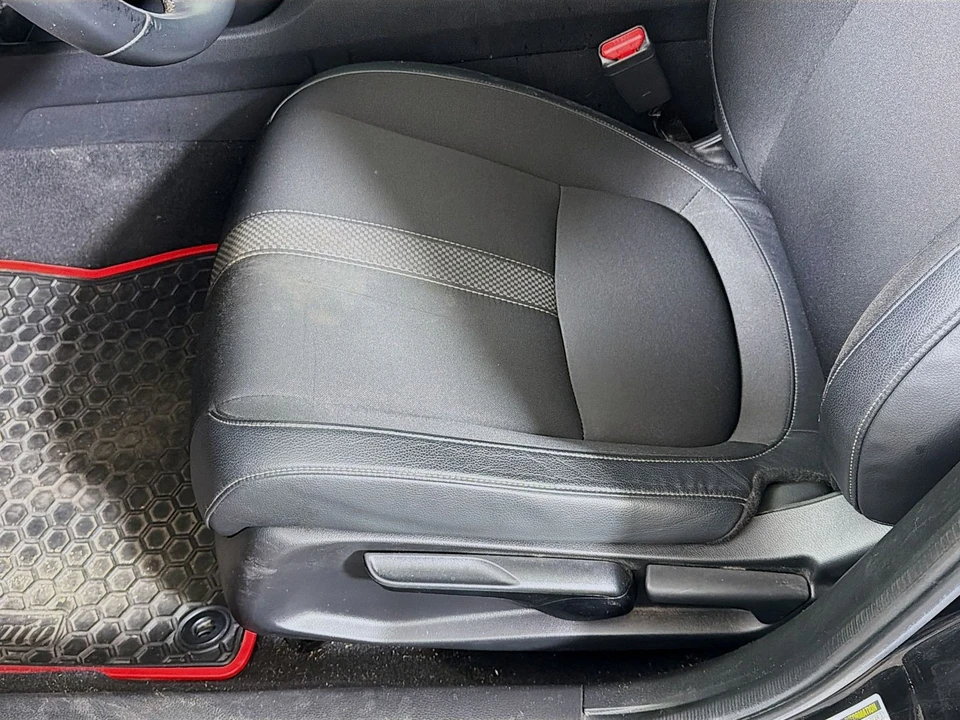 2021 Honda Civic 10th Gen - Image 22 of 31