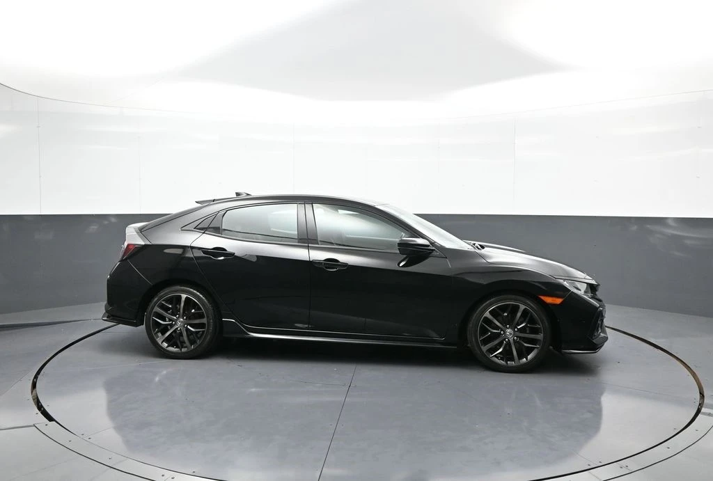 2021 Honda Civic 10th Gen - Image 5 of 21