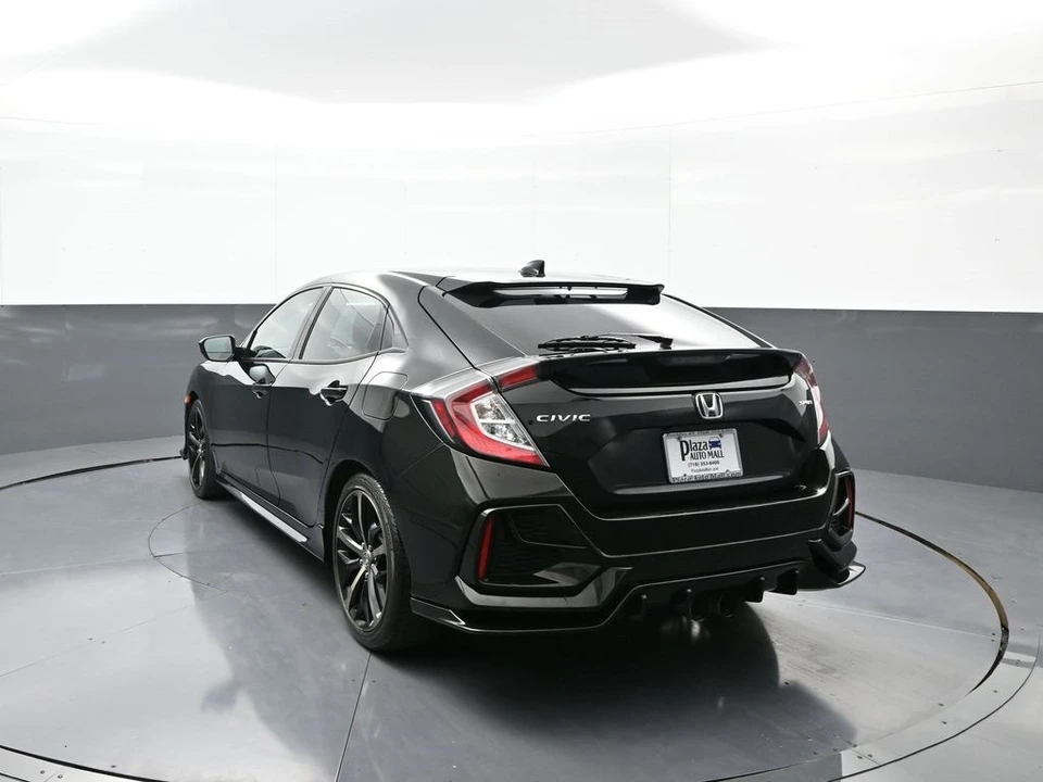 2021 Honda Civic 10th Gen - Image 8 of 21